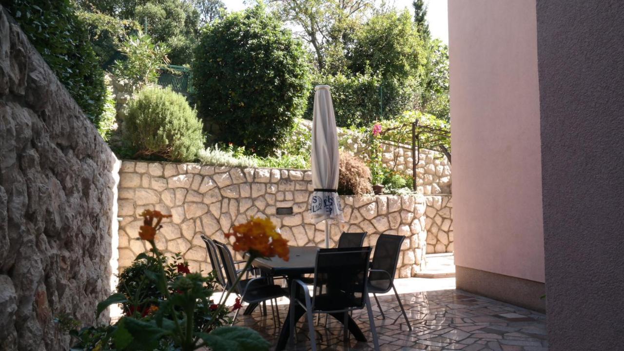 Apartmani Lili Novi Vinodolski Exterior photo